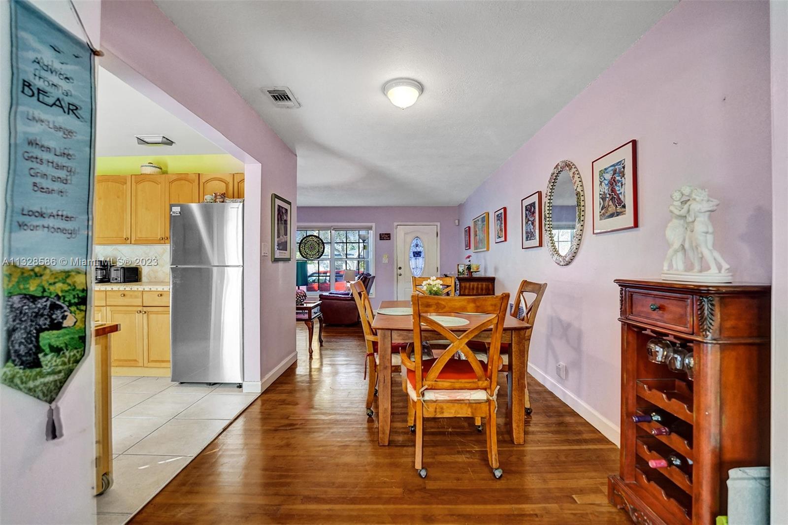 Listing Photo 8