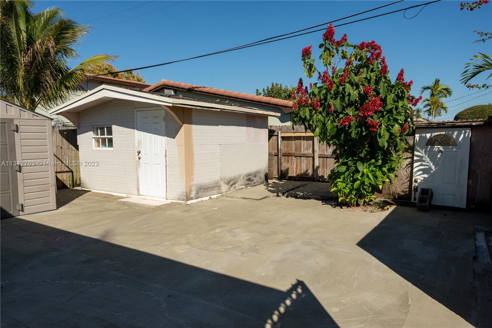 Listing Photo 16