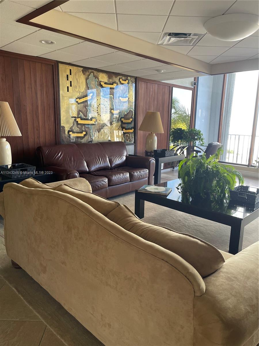Listing Photo 24
