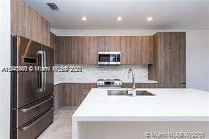 Photo 2 of 7230 103 PATH in Doral - MLS A11343260