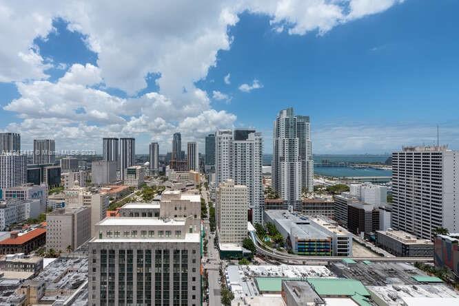 151 SE 1st St 3102, Miami, FL 33131