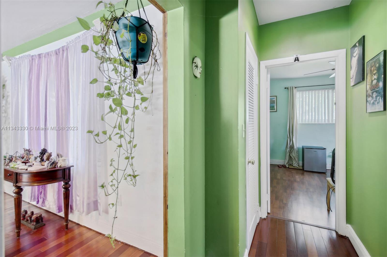 Listing Photo 18