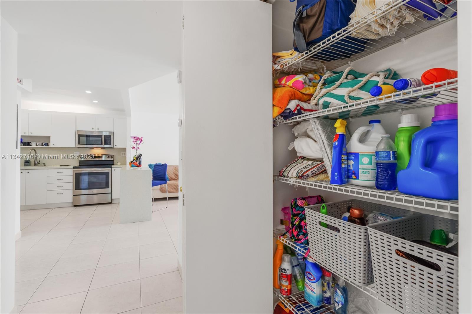 Storage / Linen Closet