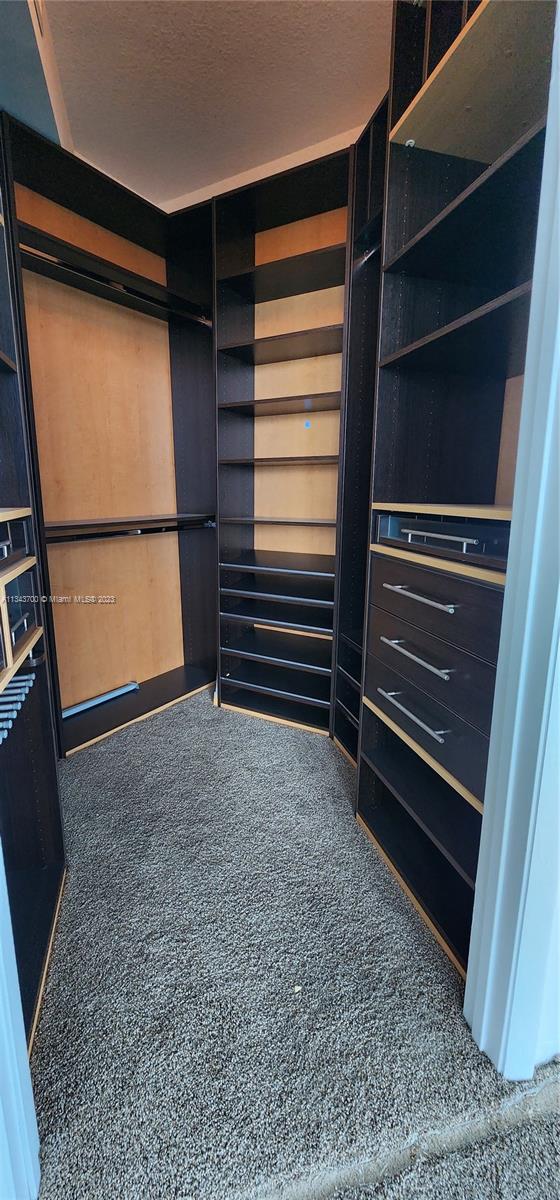 Master Bedroom Closet