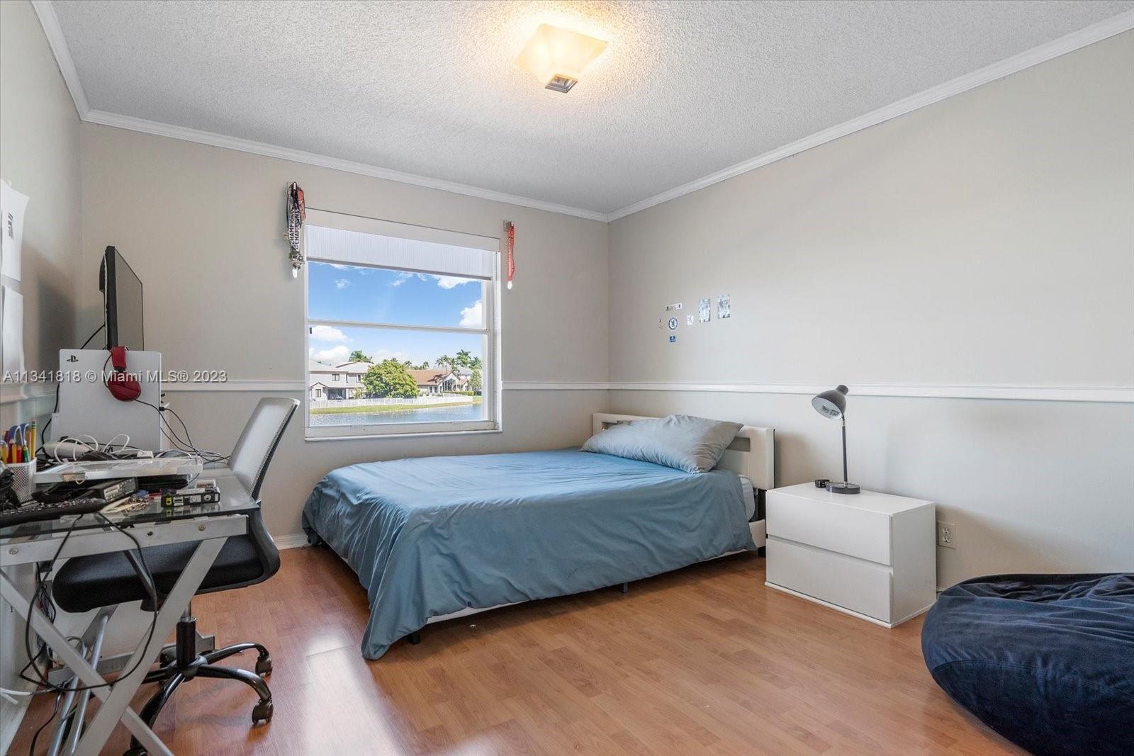 Listing Photo 21