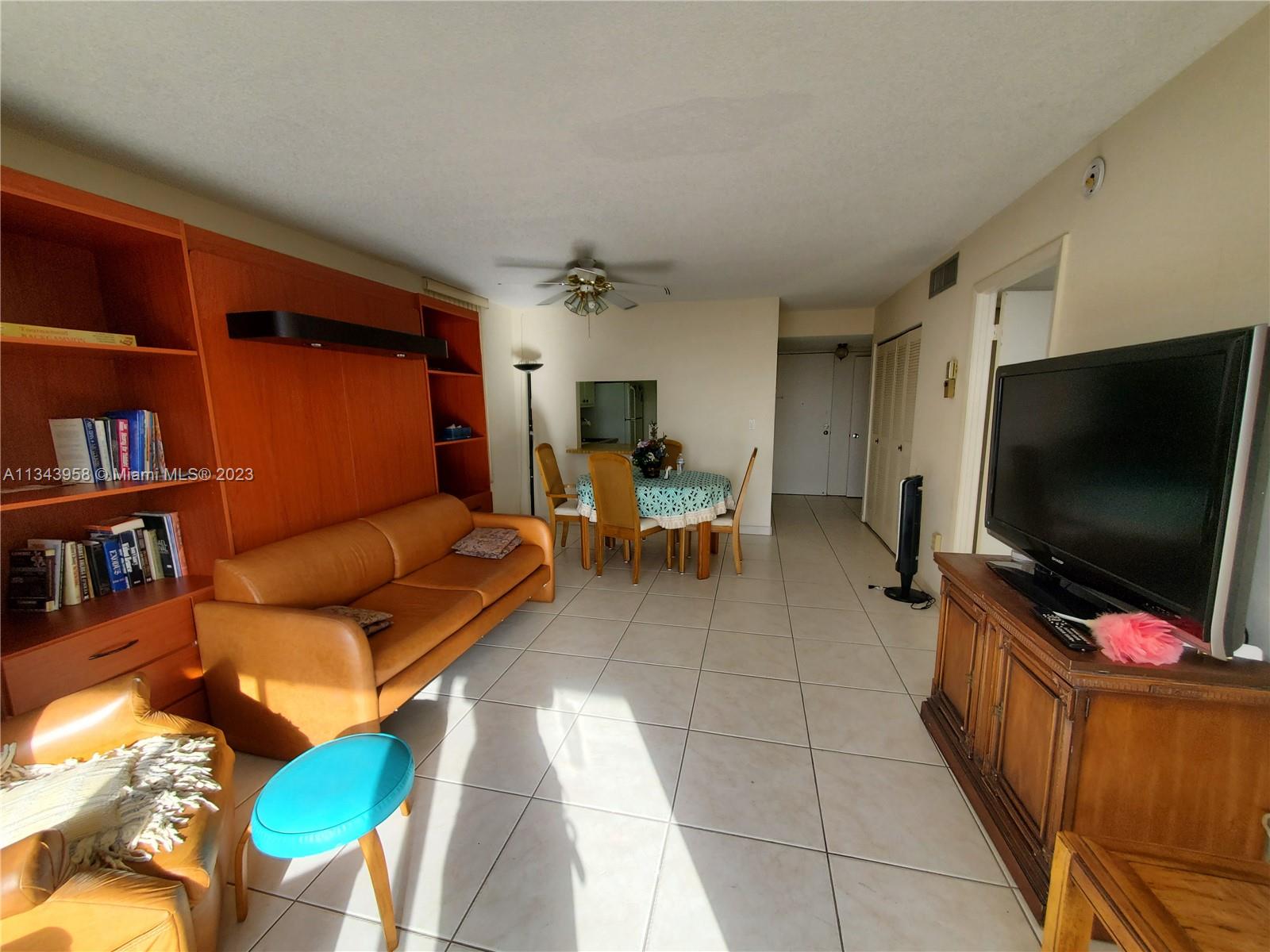 Listing Photo 0
