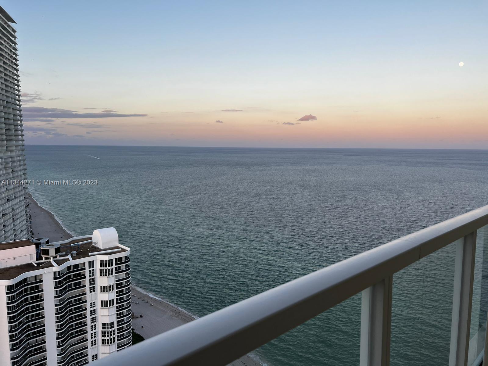 Sunny Isles Beach. Newly updated 2 Bedrooms plus DEN(or third bedroom) 2.5 baths. Furnished unit features fully equipped European style kitchen and bathrooms, high ceilings and three terraces with amazing ocean and city views. La Perla is a full service building with beach service and full amenities, beach chairs, umbrellas, beach towels, pool, gym, Jacuzzi, kids room. ****Offered short term****