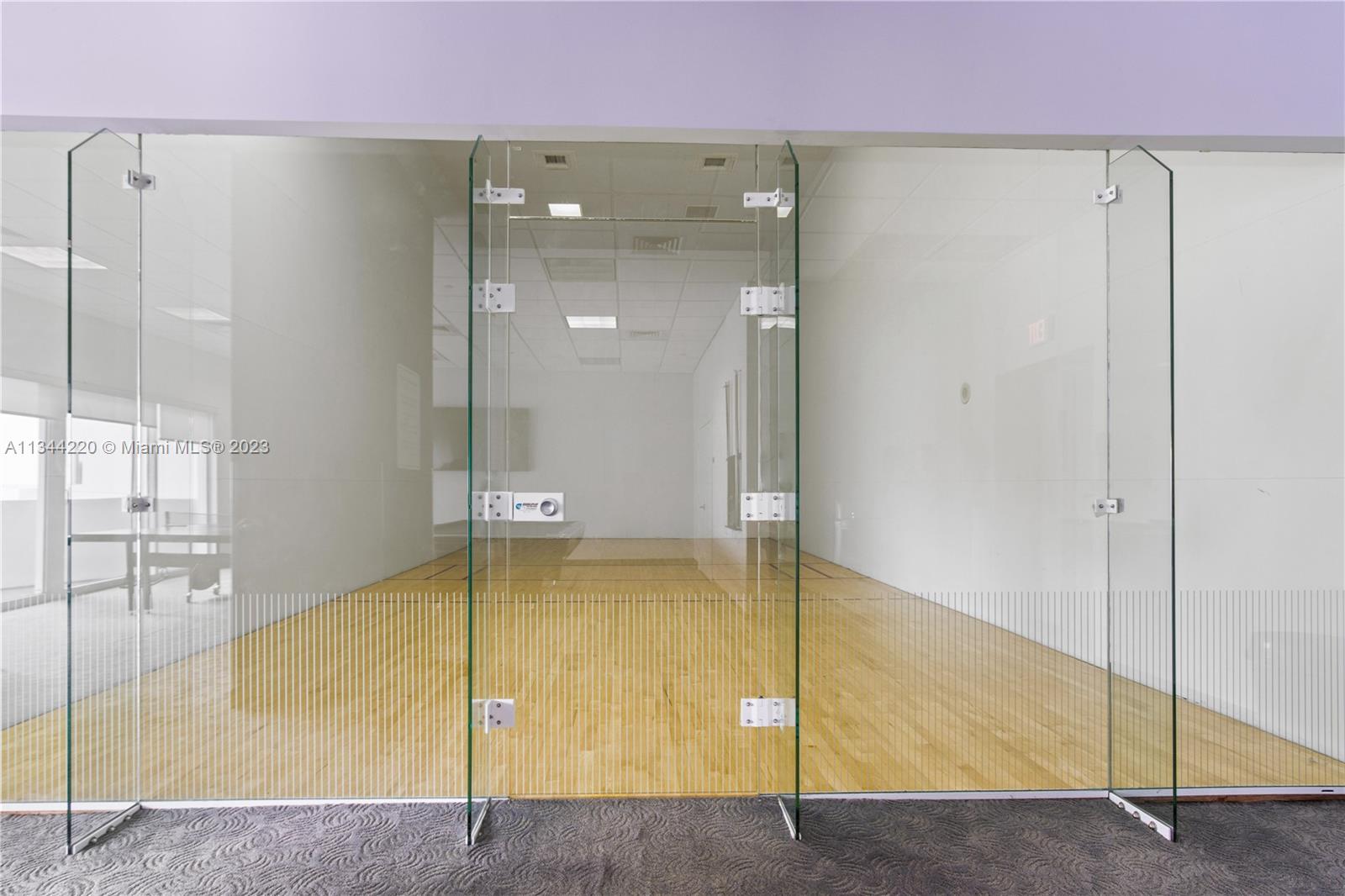 Racquetball court