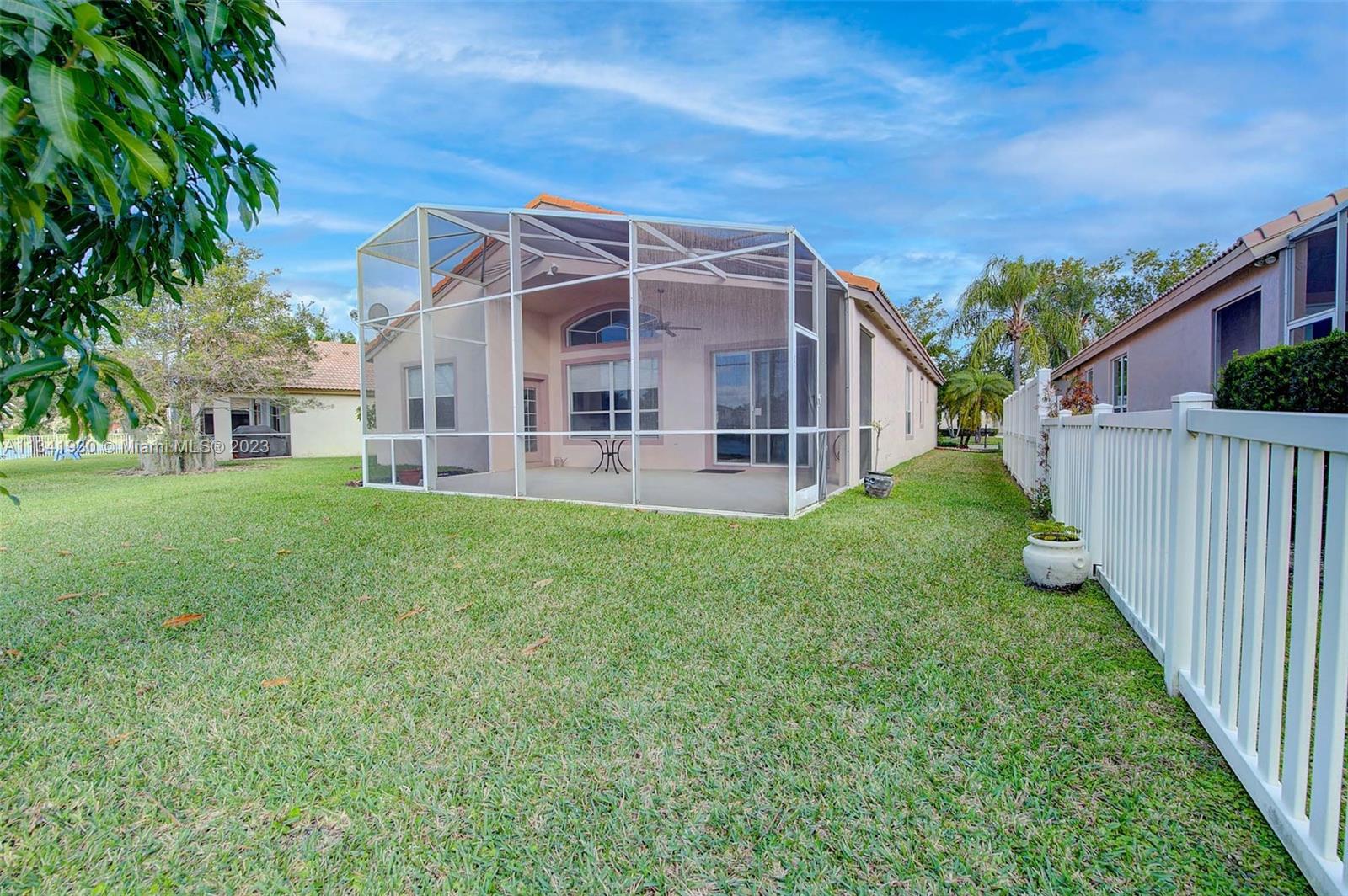 Listing Photo 33