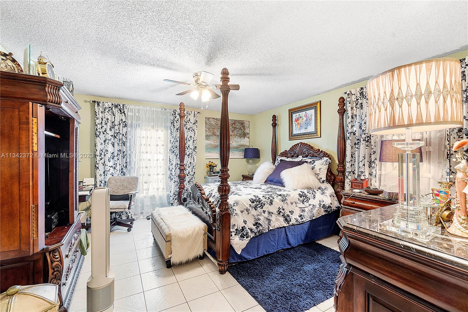 Listing Photo 14