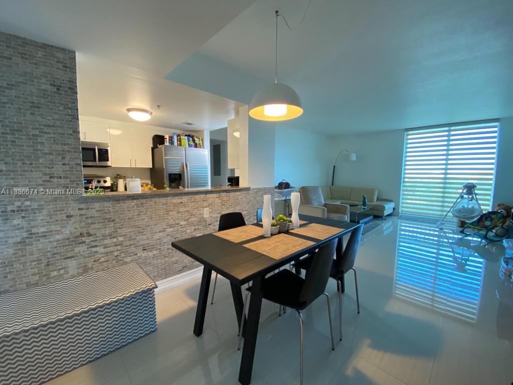 117 NW 42nd Ave 913, Miami, FL 33126