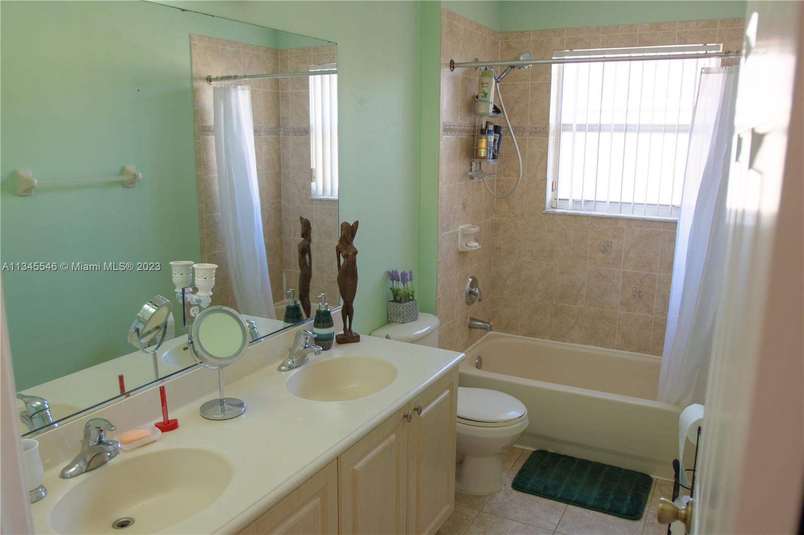Listing Photo 37