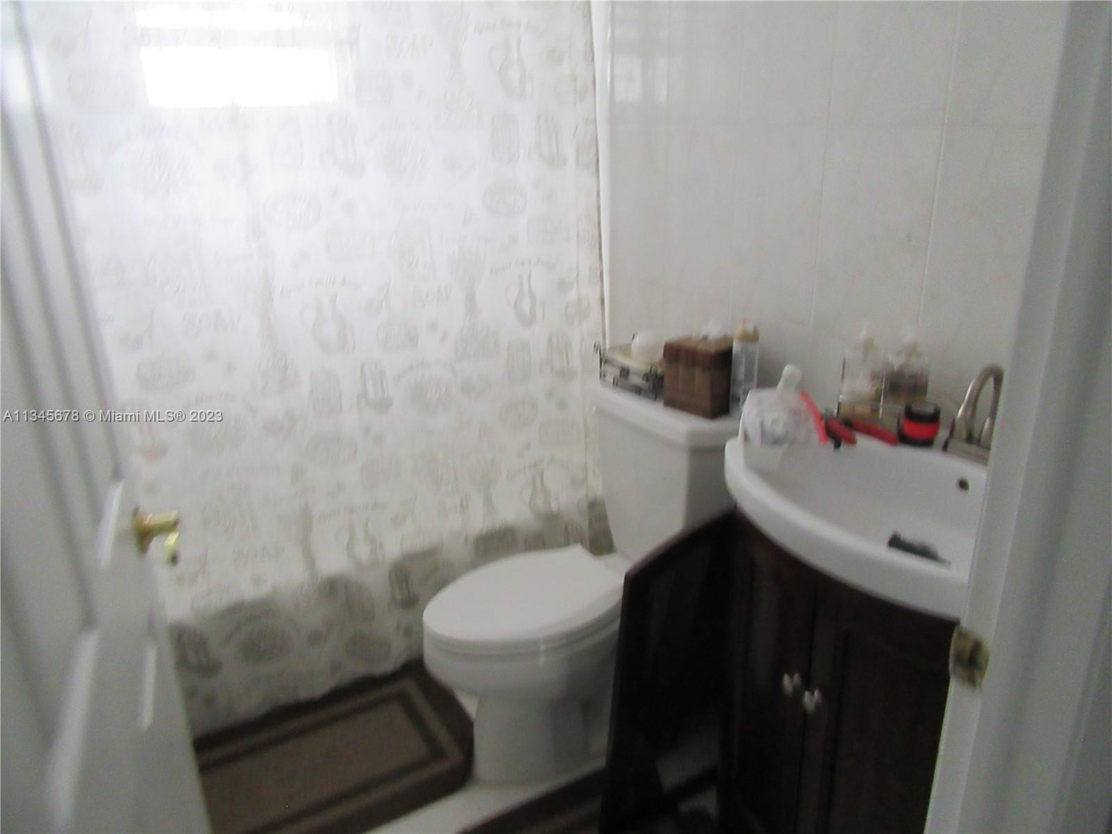 Listing Photo 22