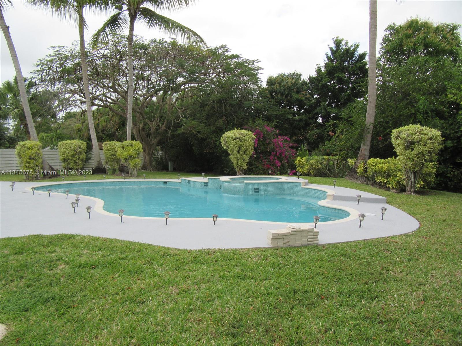 Listing Photo 28