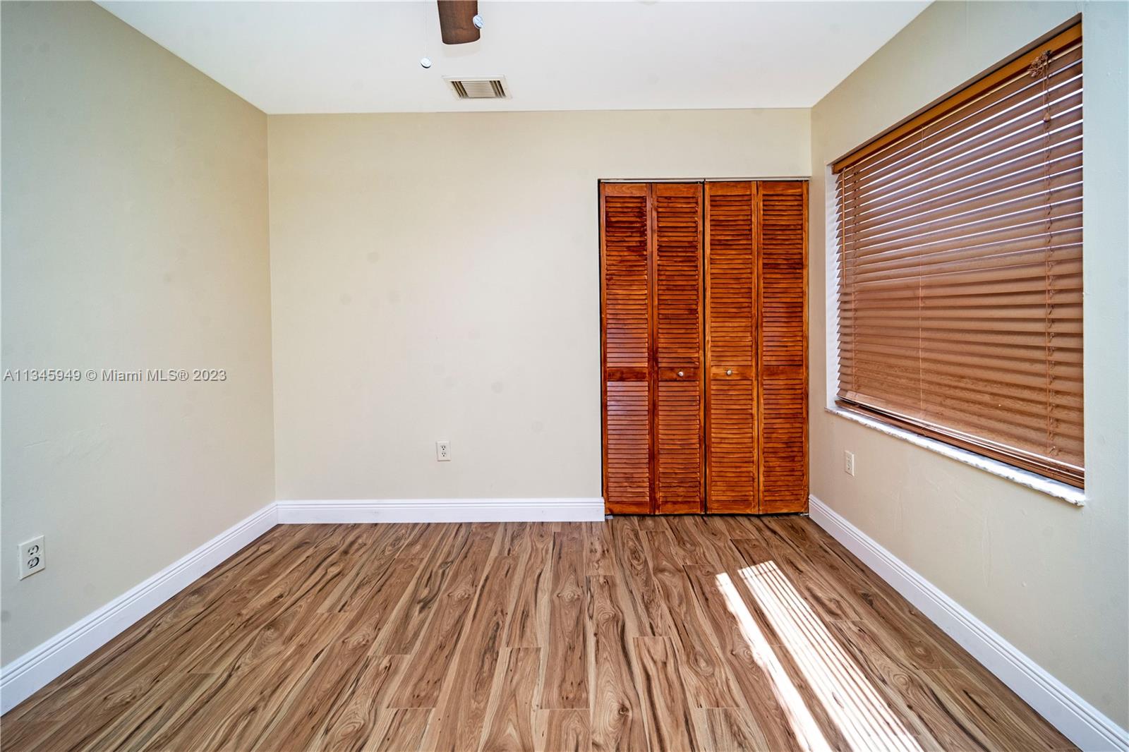 Listing Photo 20