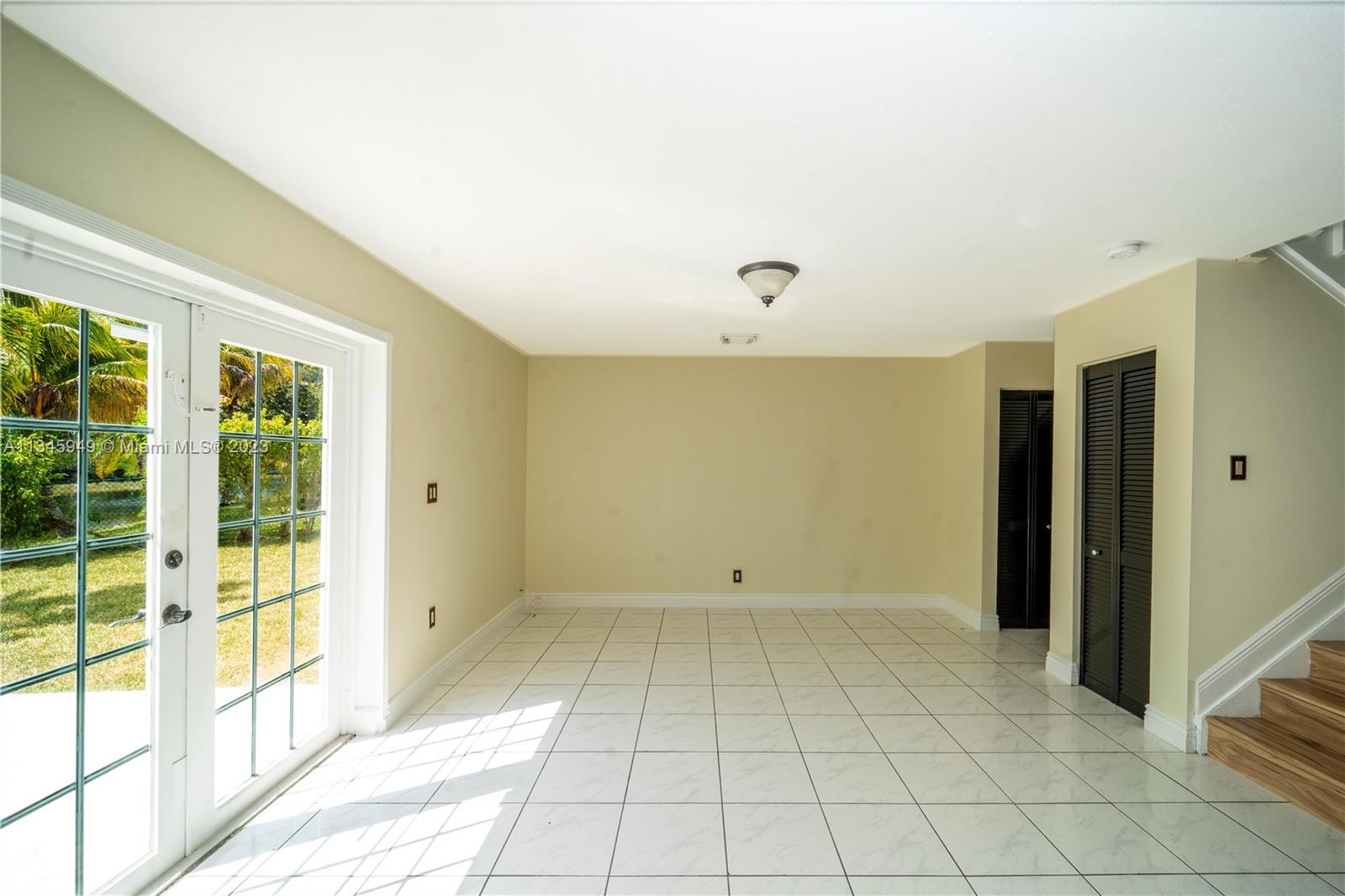 Listing Photo 7