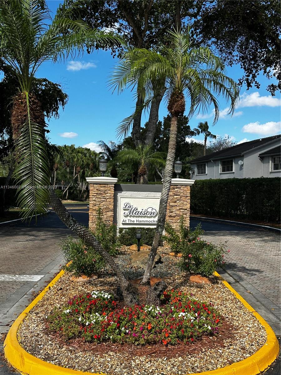 Photo 1 of 11113 154th Pl in Miami - MLS A11346003