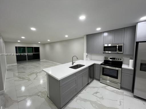 100  Ashbury Rd #301 For Sale A11346167, FL
