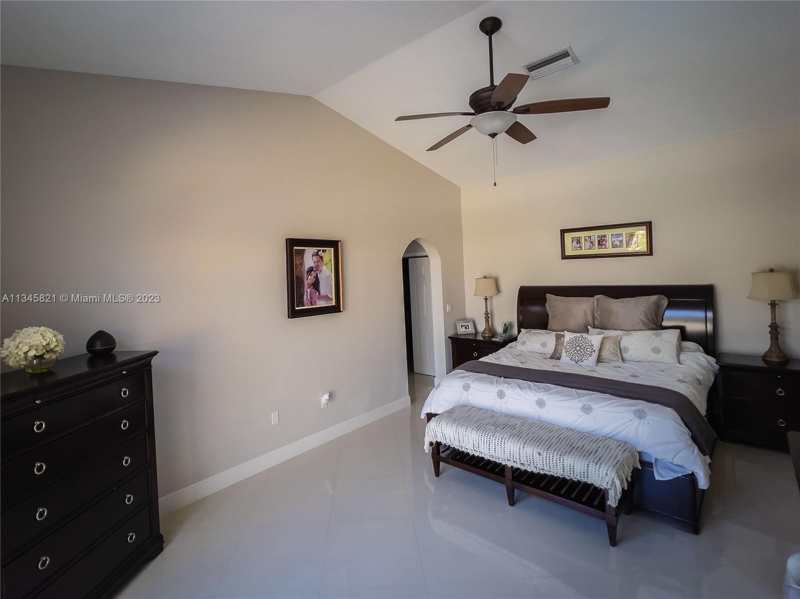 Listing Photo 13