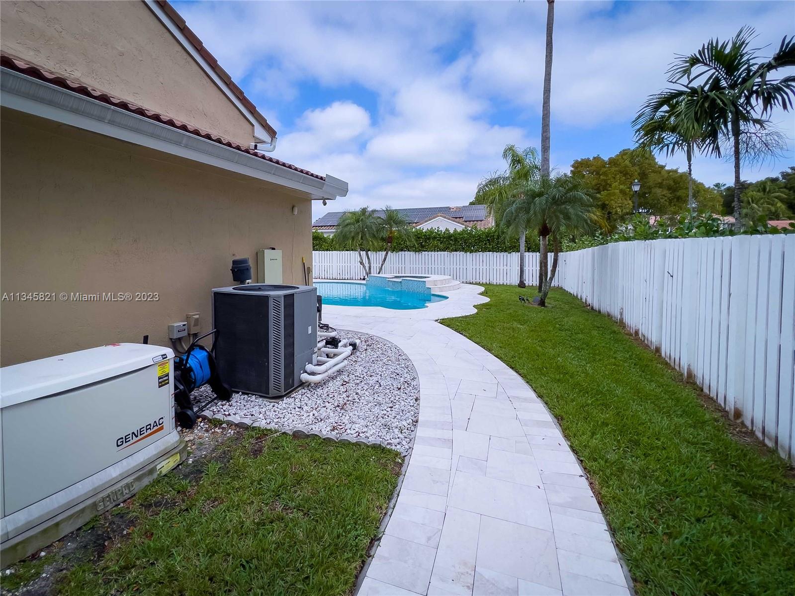 Listing Photo 25
