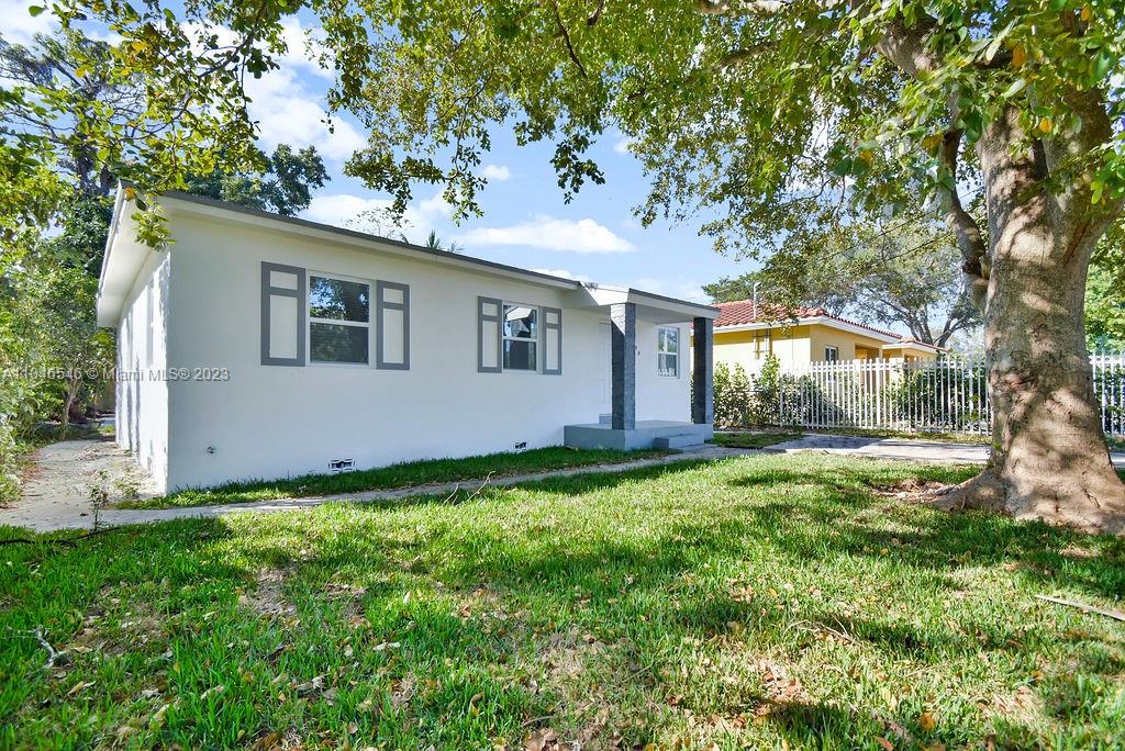 1148 NE 113th St, Miami, FL 33161