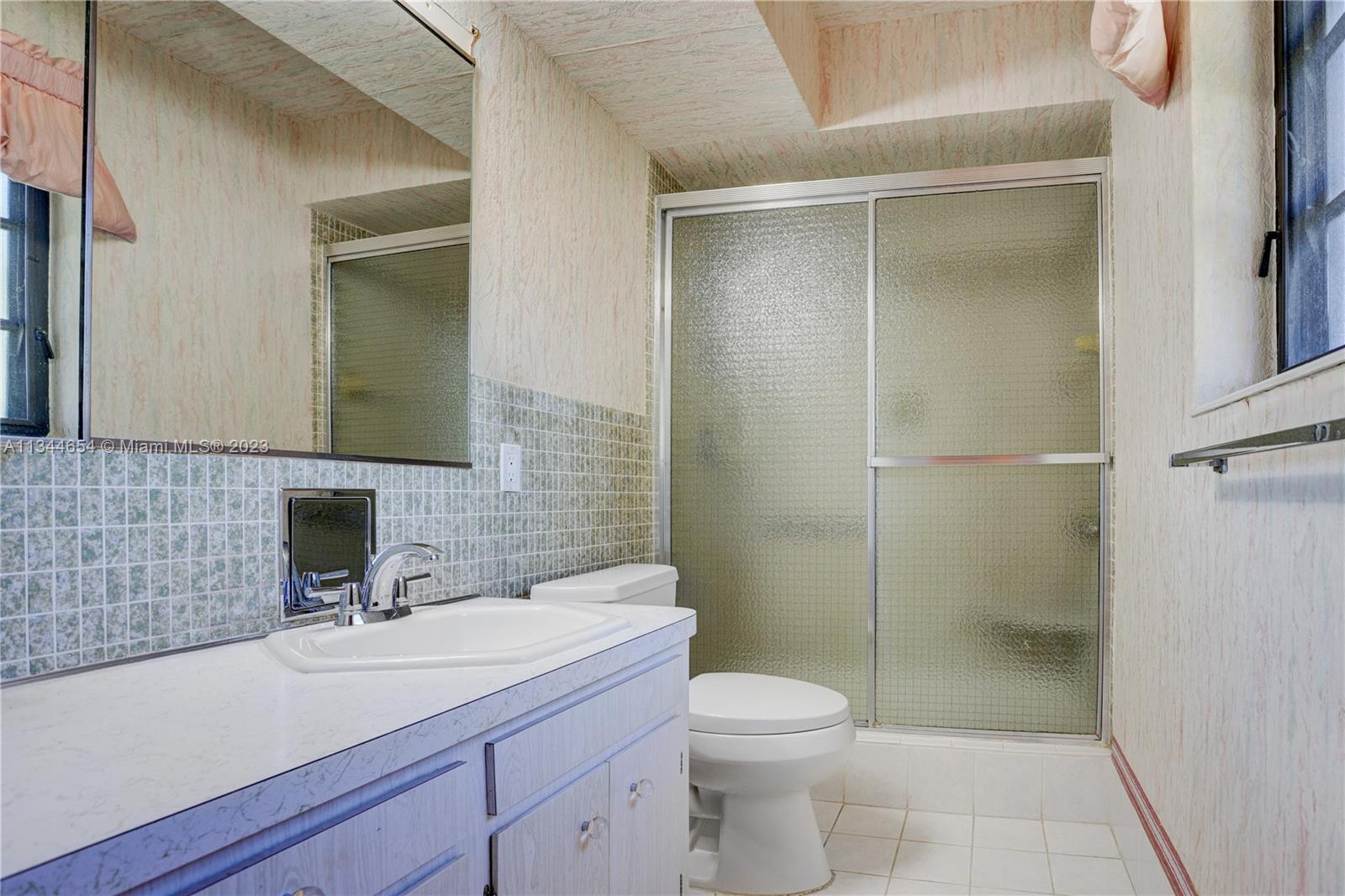 Listing Photo 19