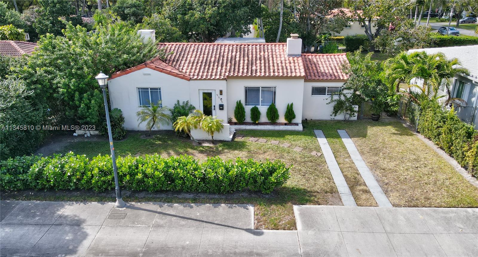9816 N Miami Ave  For Sale A11345810, FL