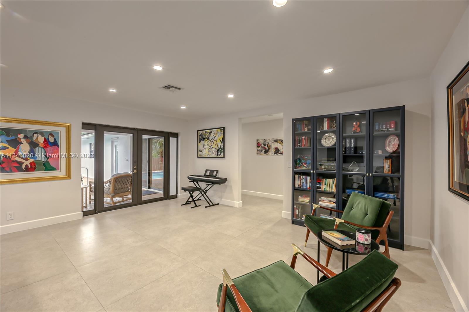 Listing Photo 15
