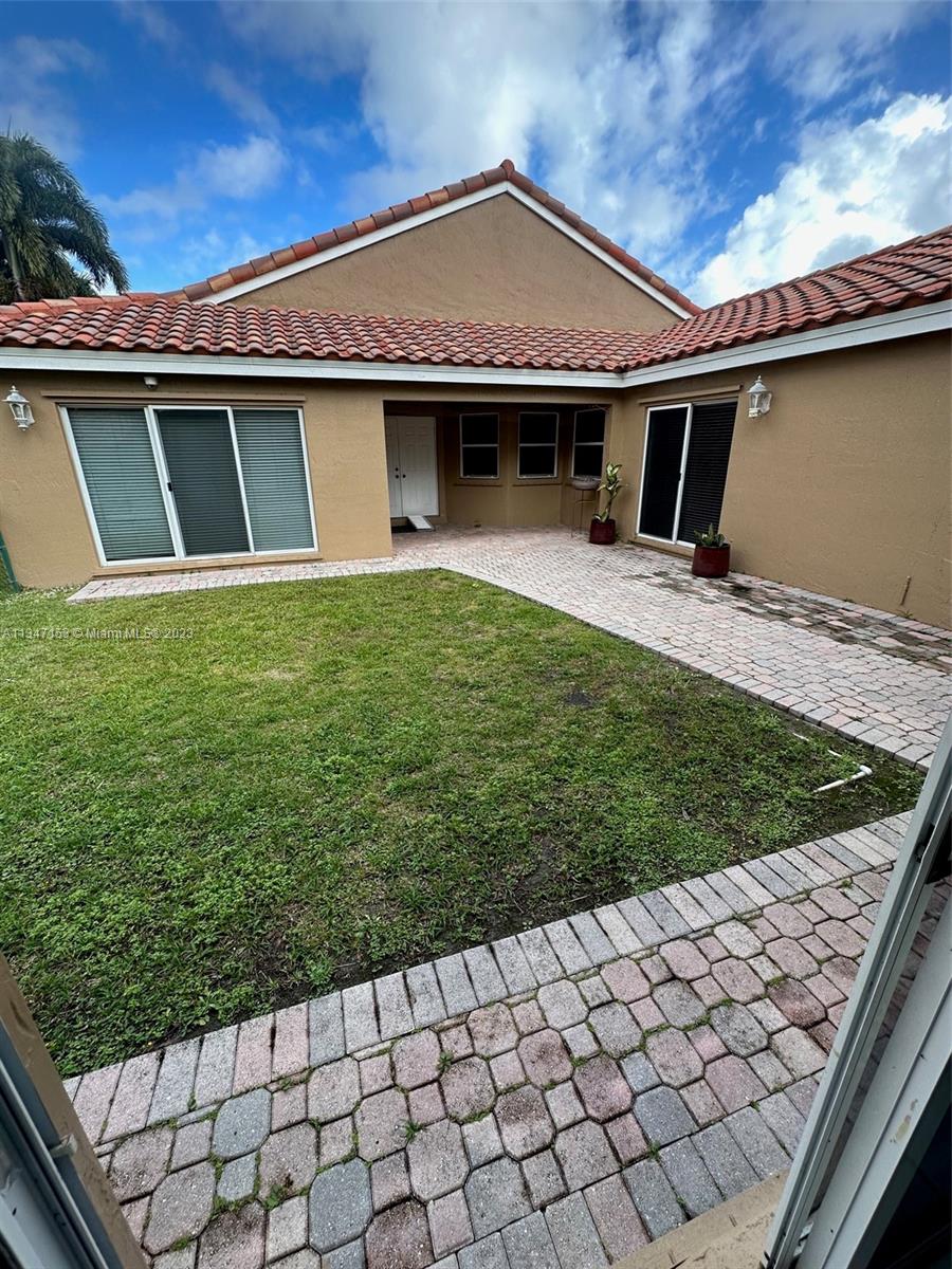 Listing Photo 24