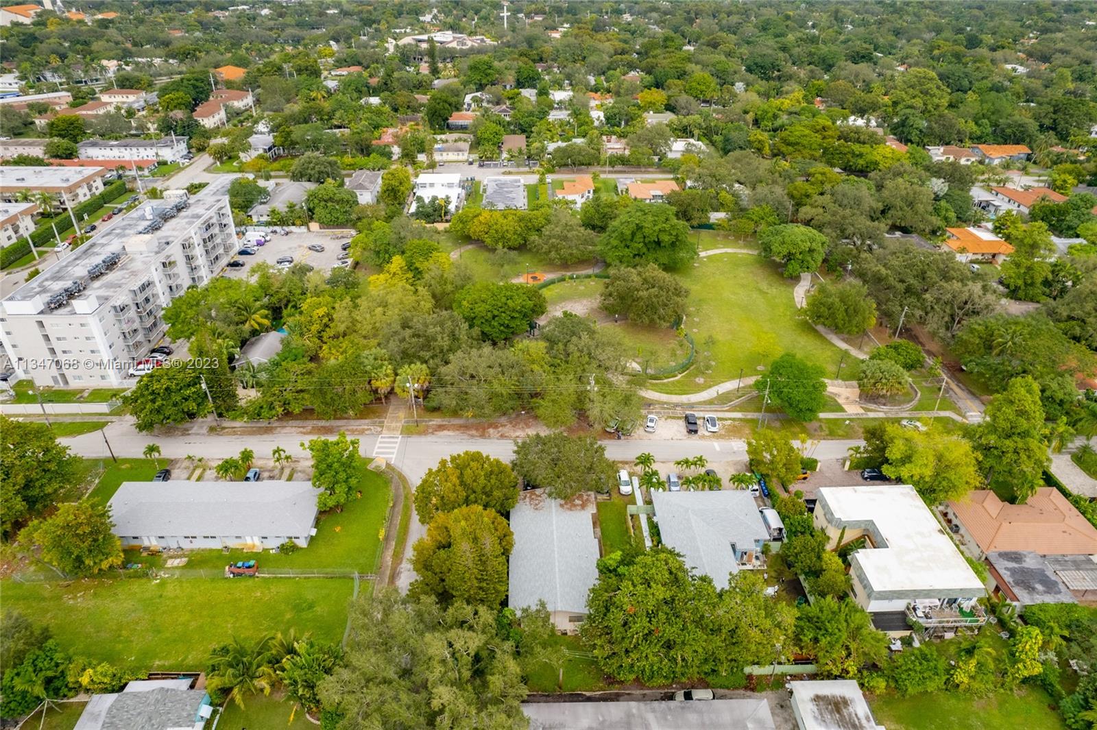 Close to shopping in the MIMO foodie district or downtown Miami Shores.