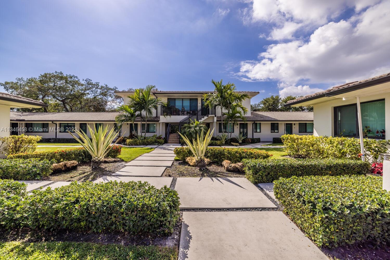 1280 NE 105th St #10 For Sale A11346458, FL
