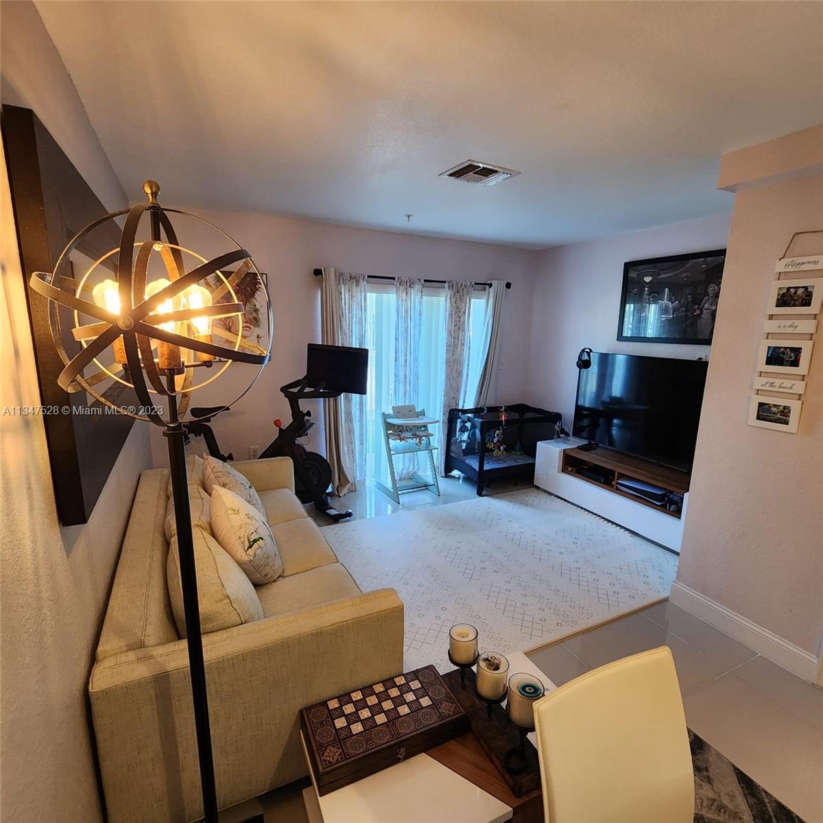 Photo 1 of 2196 167th St in North Miami Beach - MLS A11347528