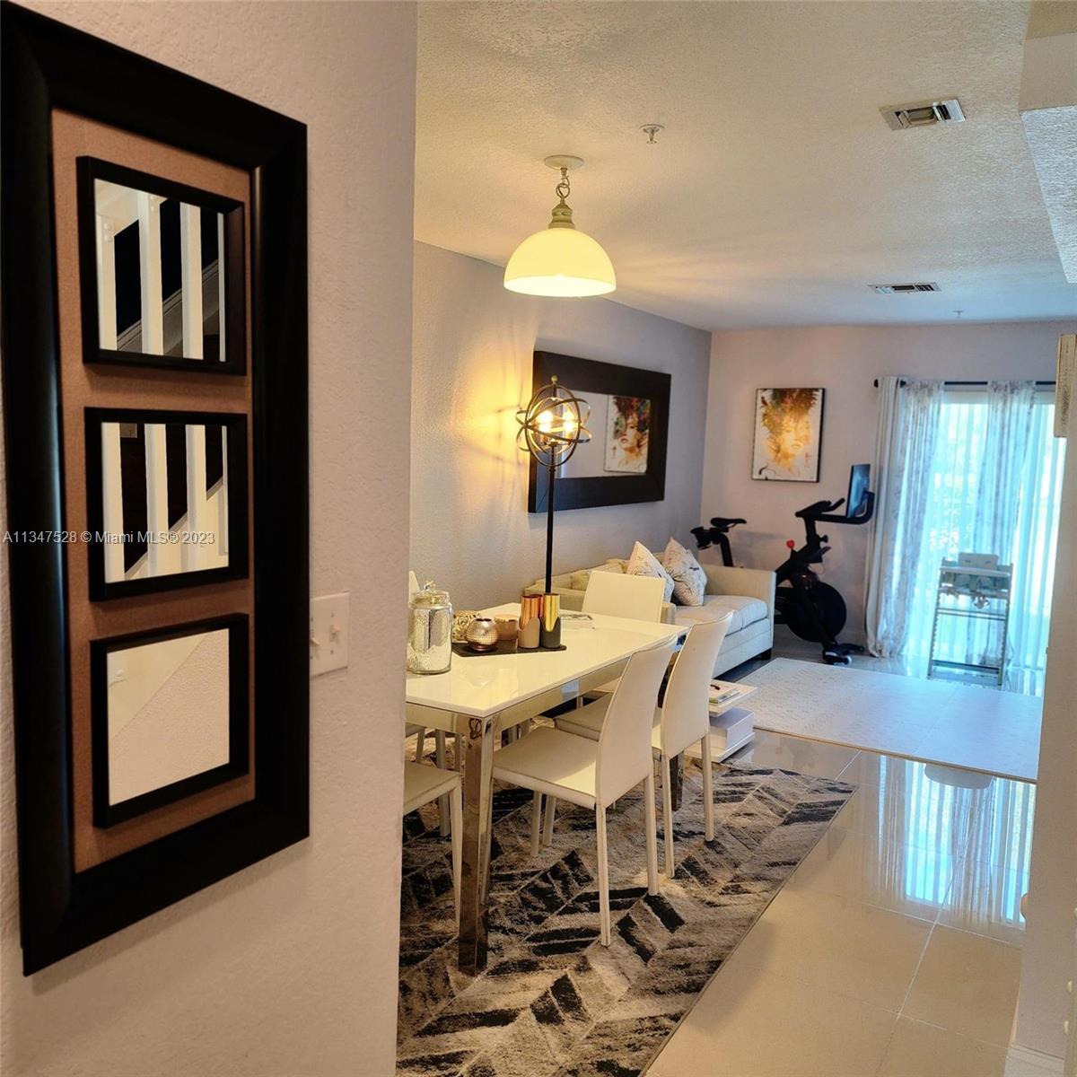 Photo 2 of 2196 167th St in North Miami Beach - MLS A11347528