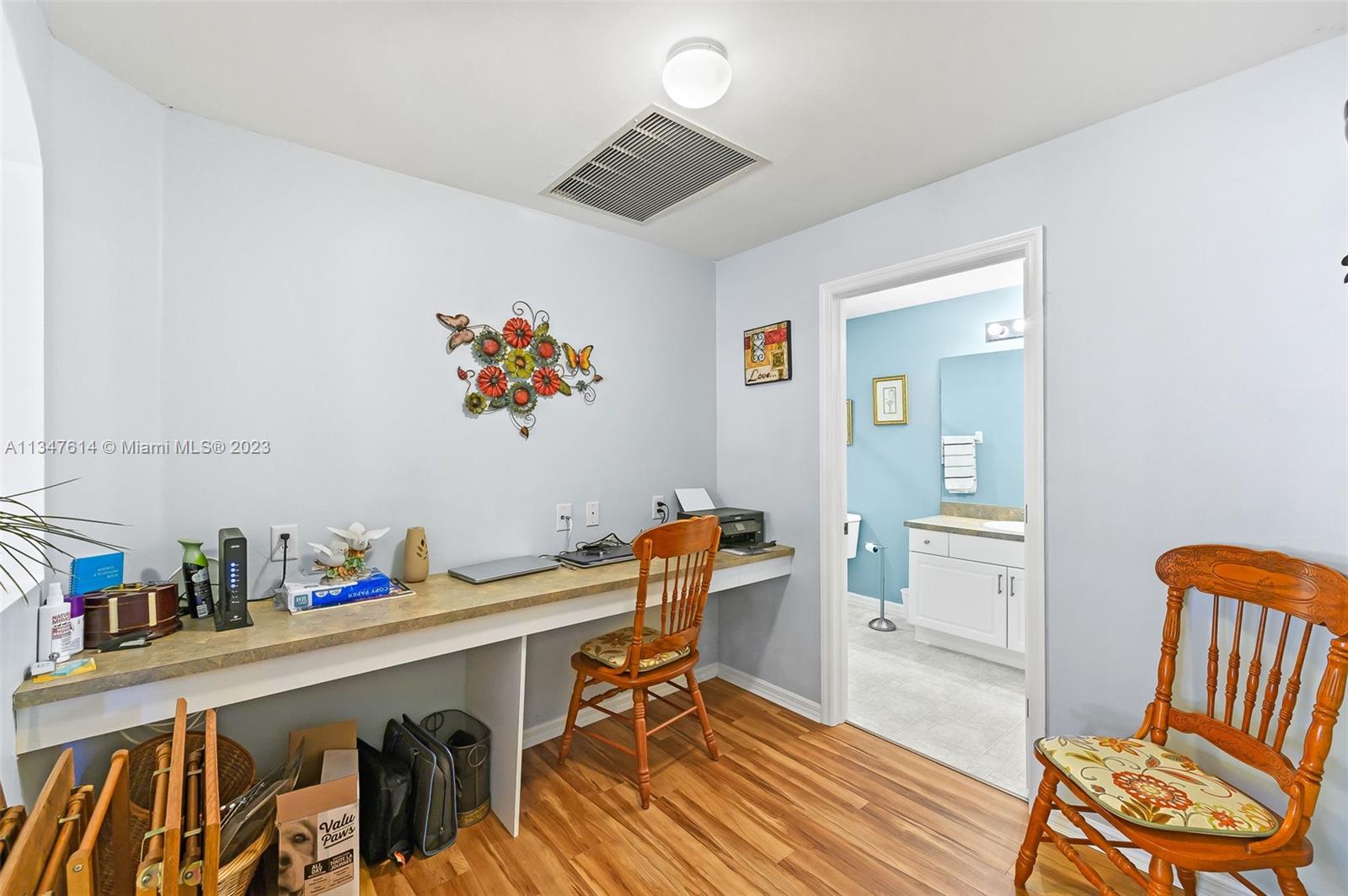 Listing Photo 16