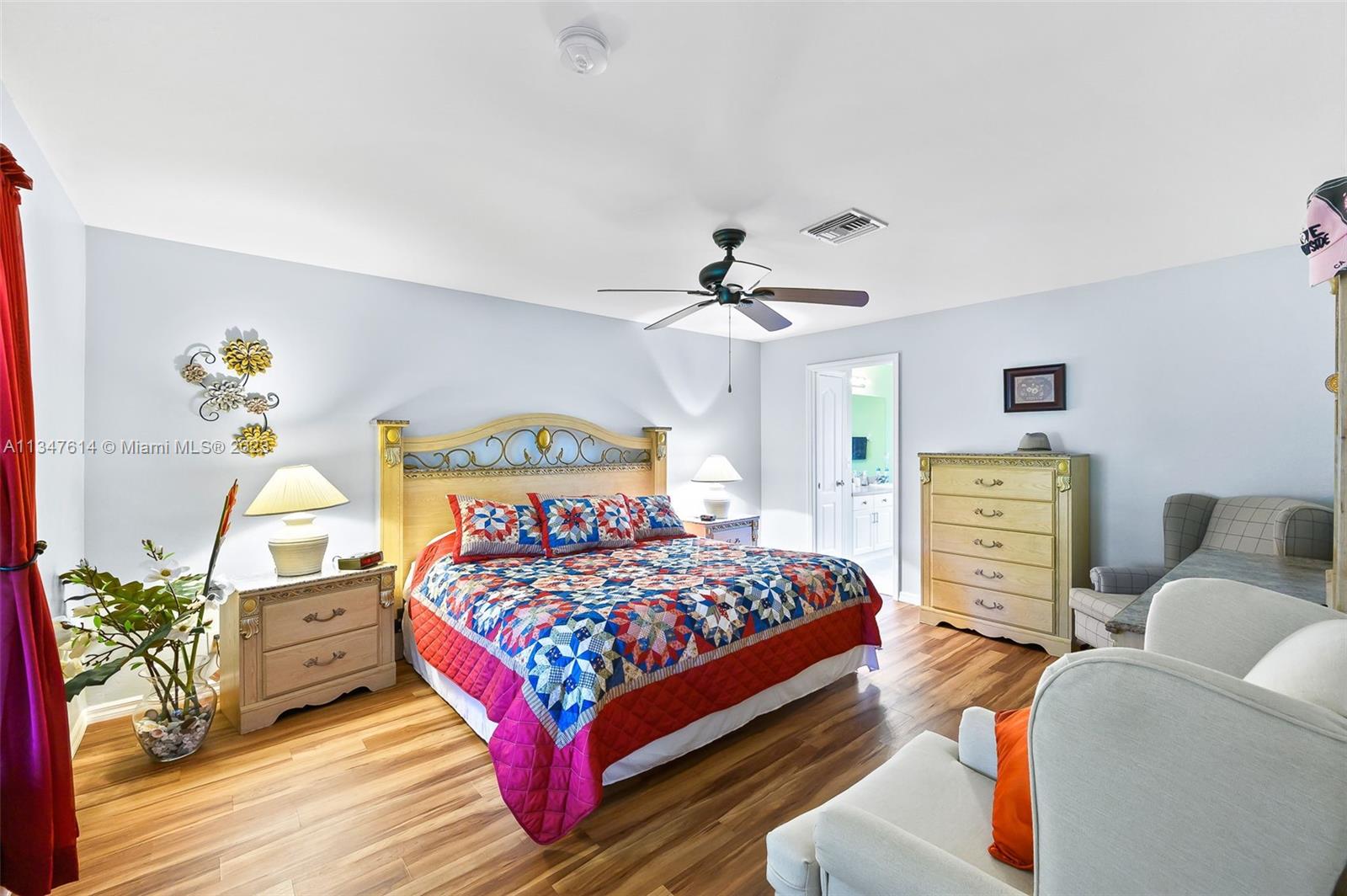 Listing Photo 23