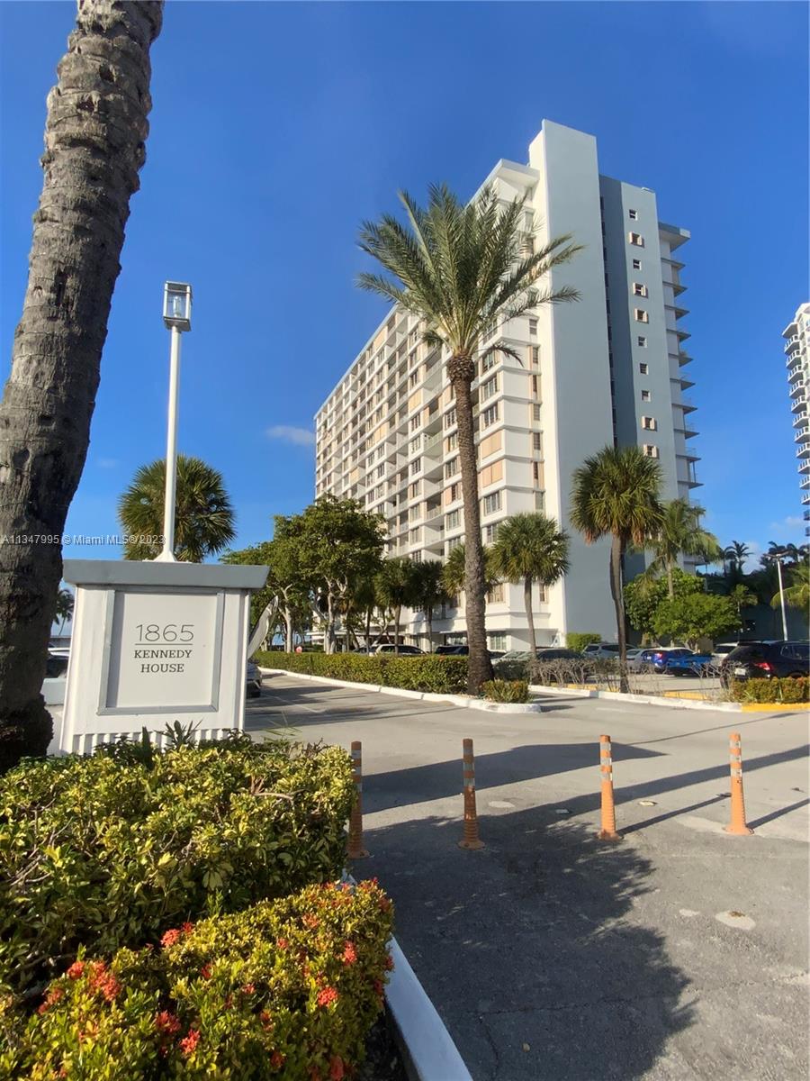 1865  79th St Cswy #6D For Sale A11347995, FL