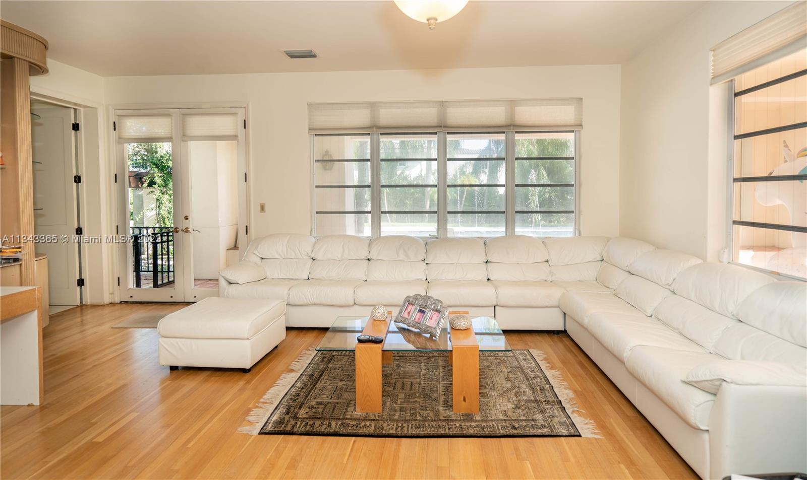 Listing Photo 15