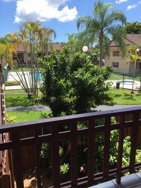 11239 N Kendall Dr #E216 For Sale A11347776, FL
