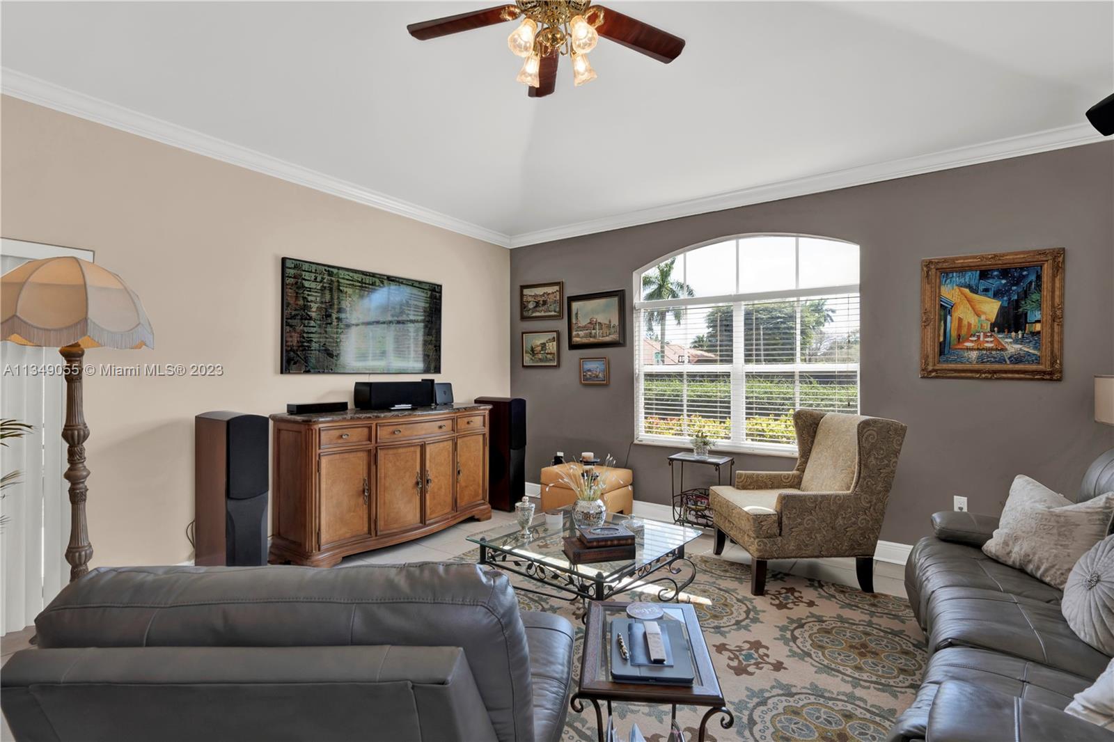Listing Photo 15