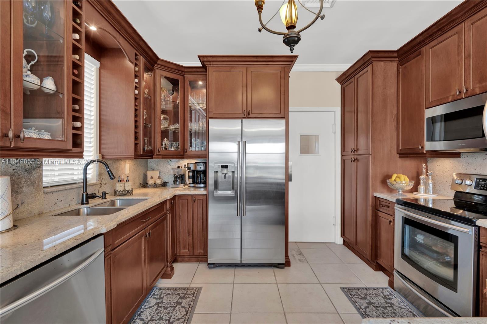 Listing Photo 18
