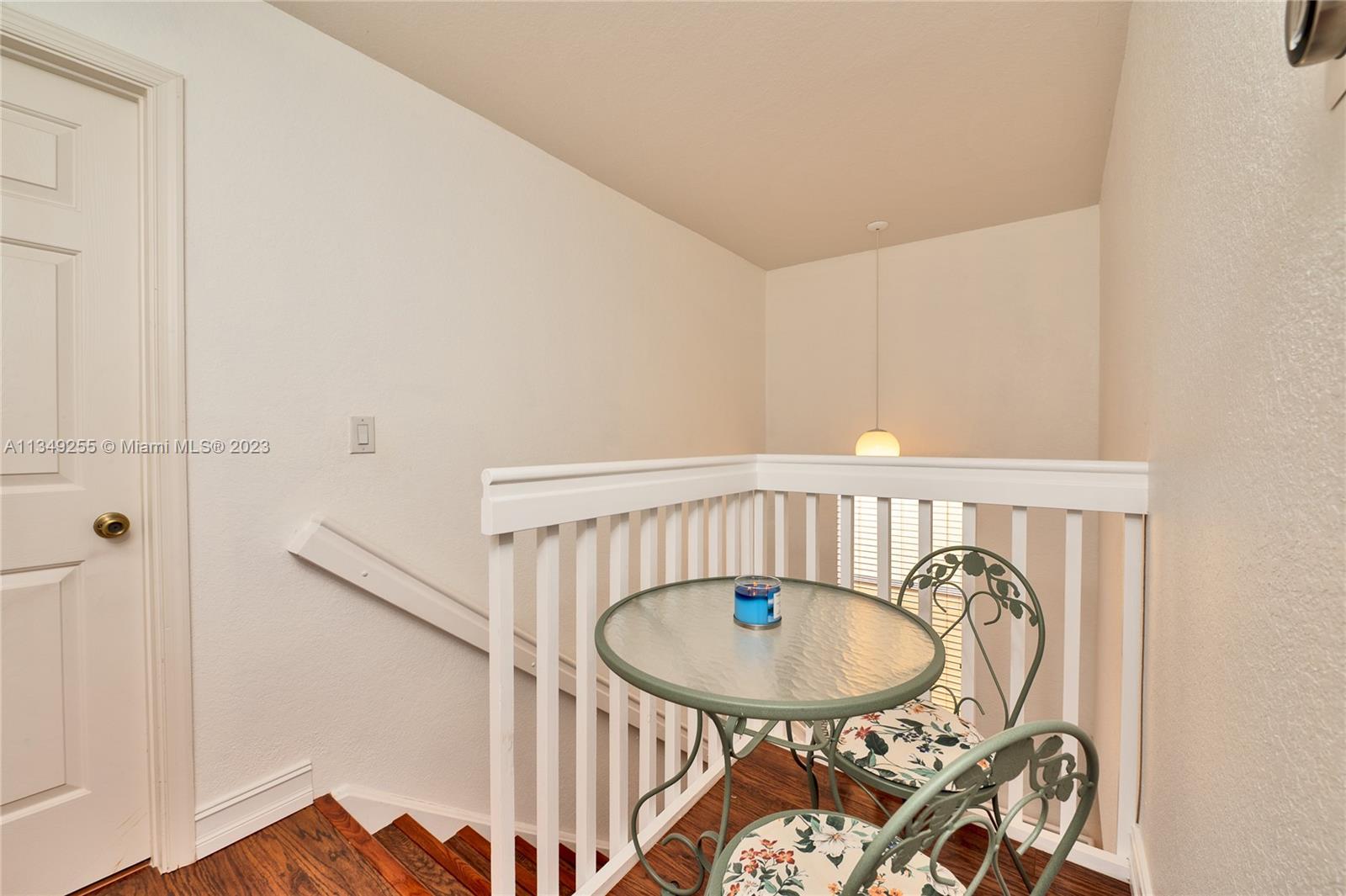 Listing Photo 16