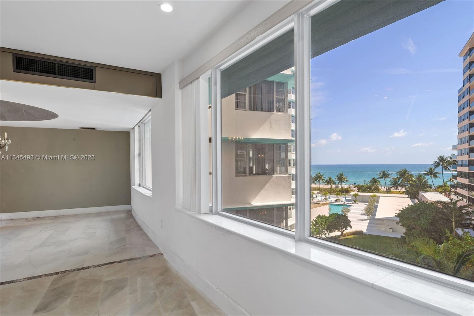 5255  Collins Ave #5J For Sale A11345493, FL