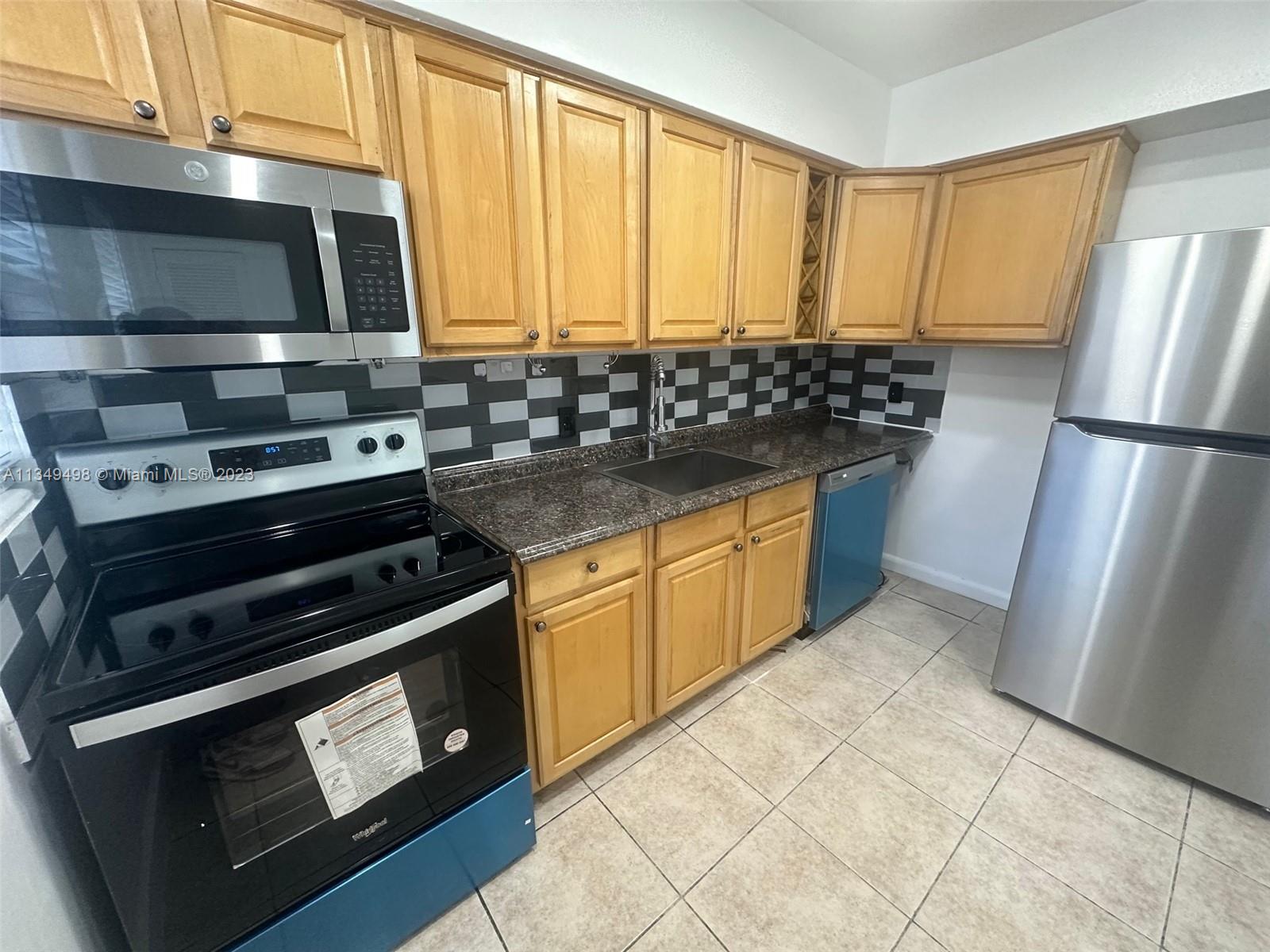 9033  Harding Ave #3 For Sale A11349498, FL