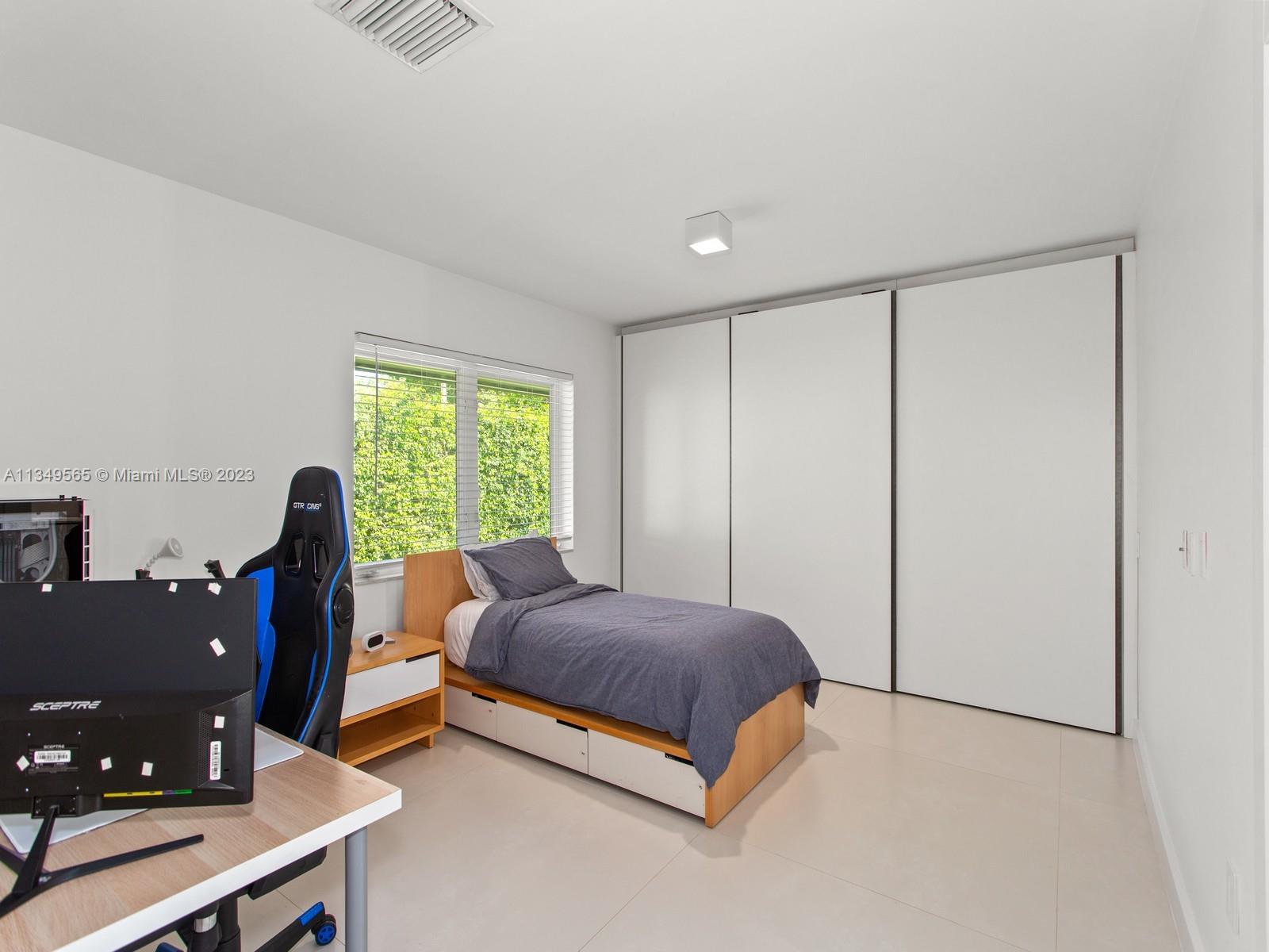 Listing Photo 29