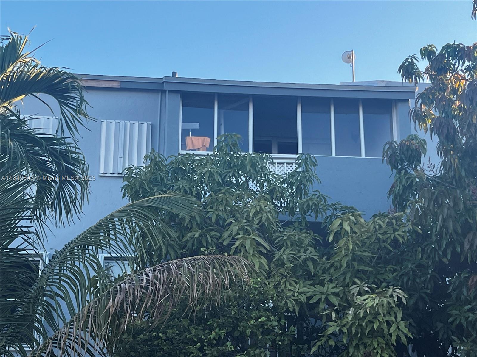 1735 W 60th St M325, Hialeah, FL 33012
