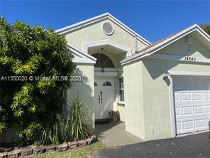 Photo 1 of 14640 124th Pl in Miami - MLS A11350020