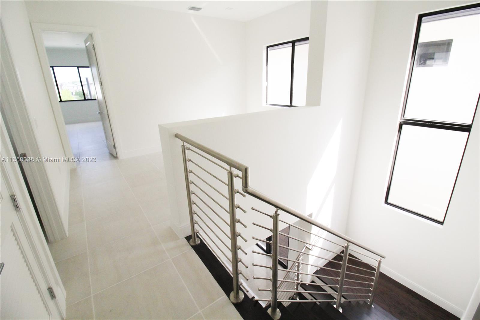 Listing Photo 7