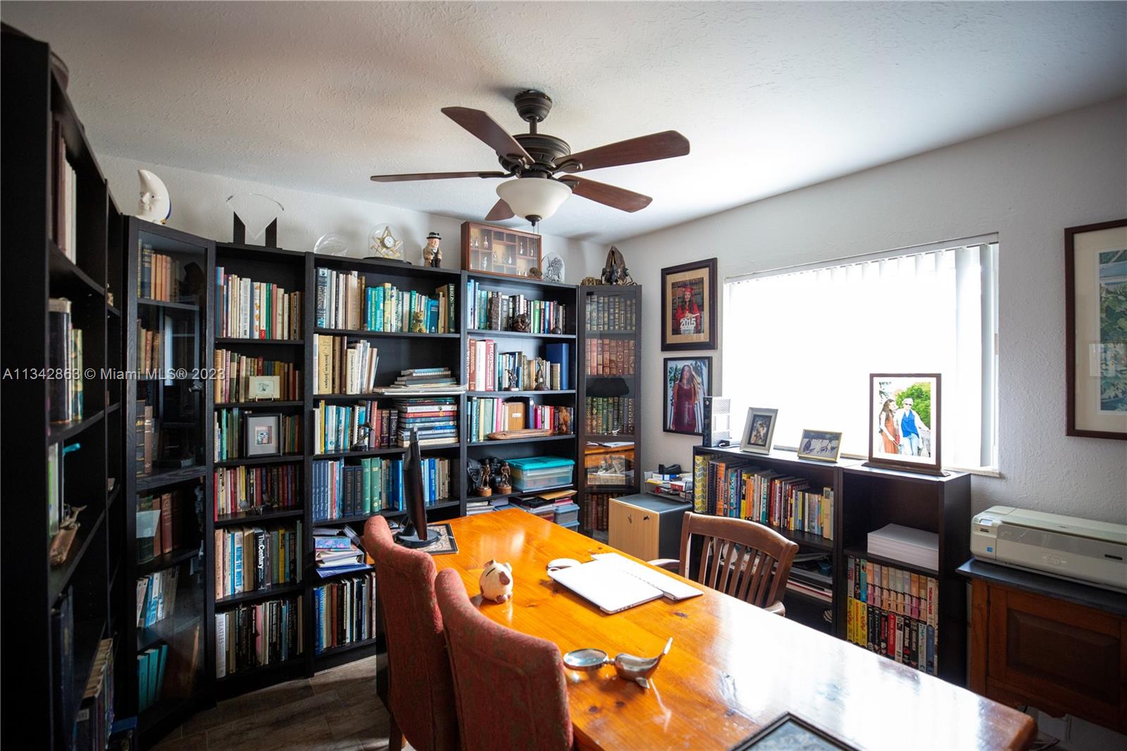 Listing Photo 11