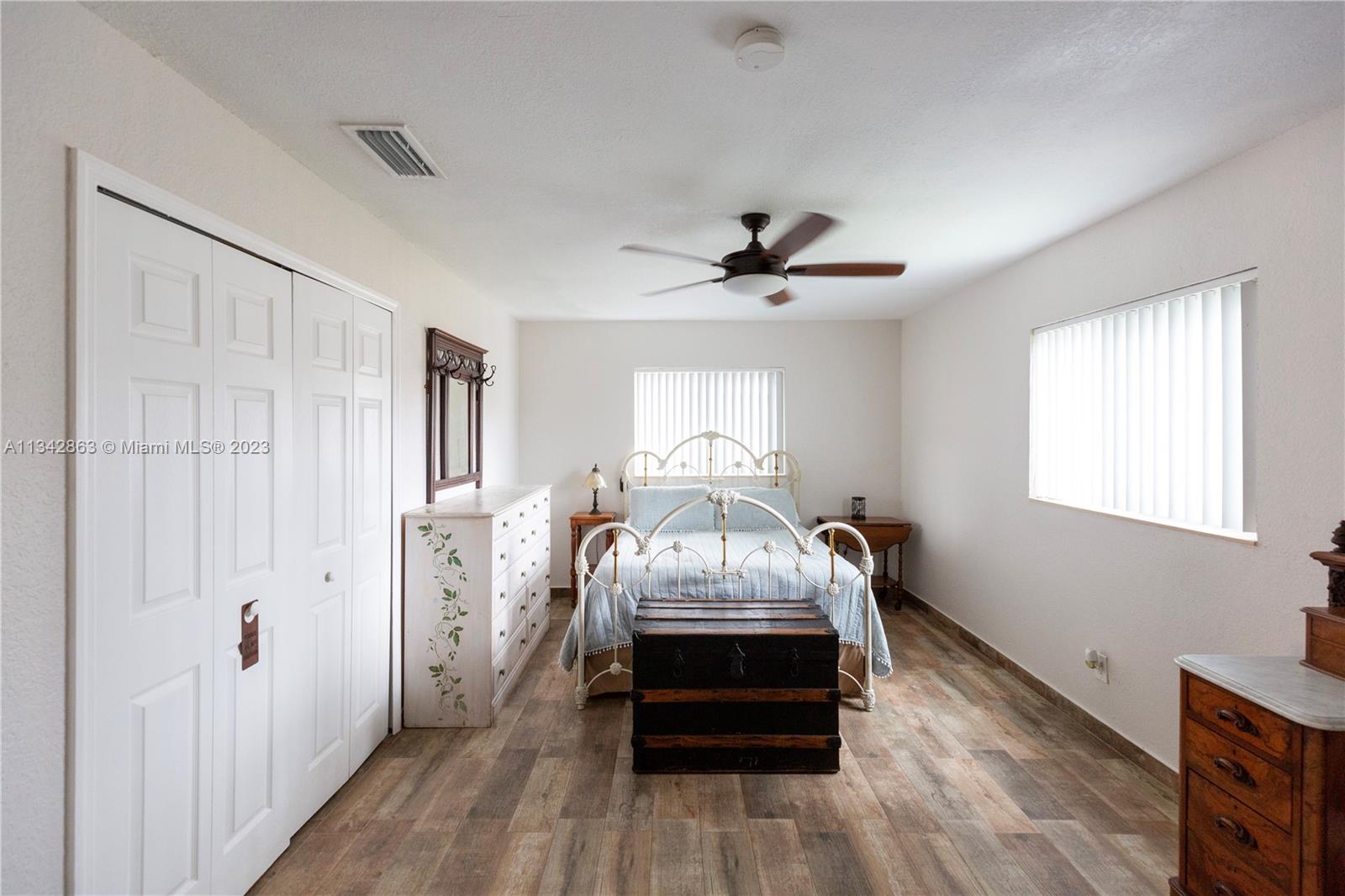 Listing Photo 18
