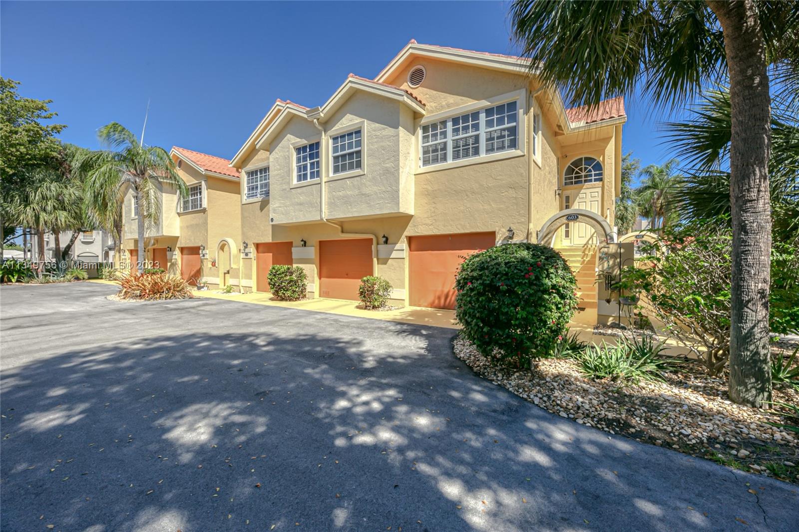 2121 S Ocean Blvd 601, Lauderdale By The Sea, FL 33062